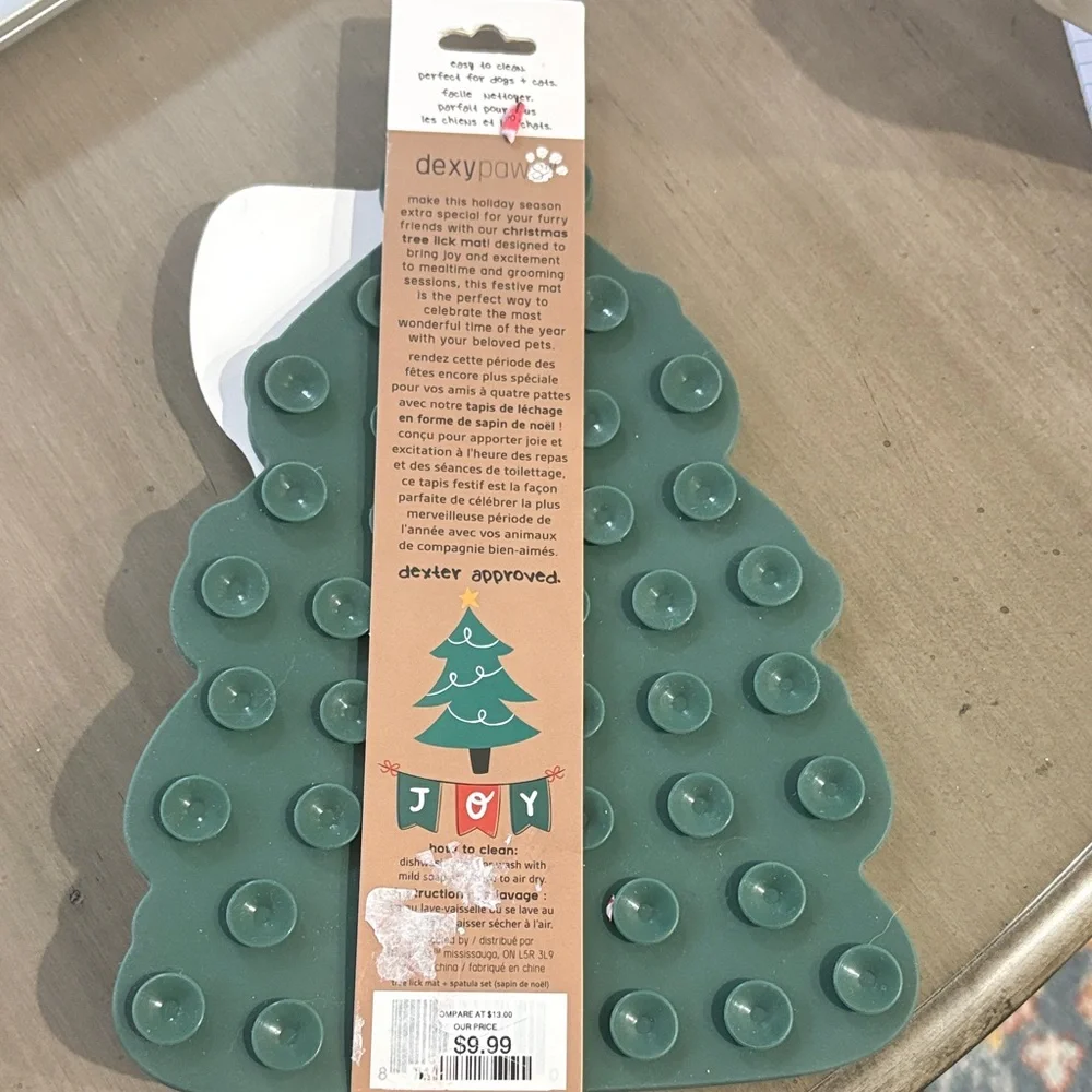 Dex Green Christmas Tree Licking Mat & Spatula Set for Dogs
